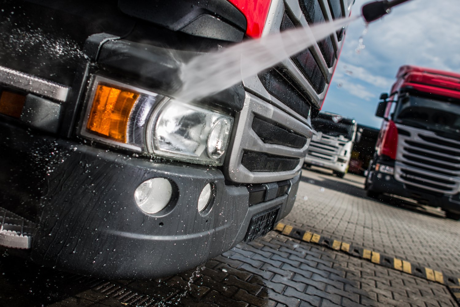 Semi Truck Tractor Washing