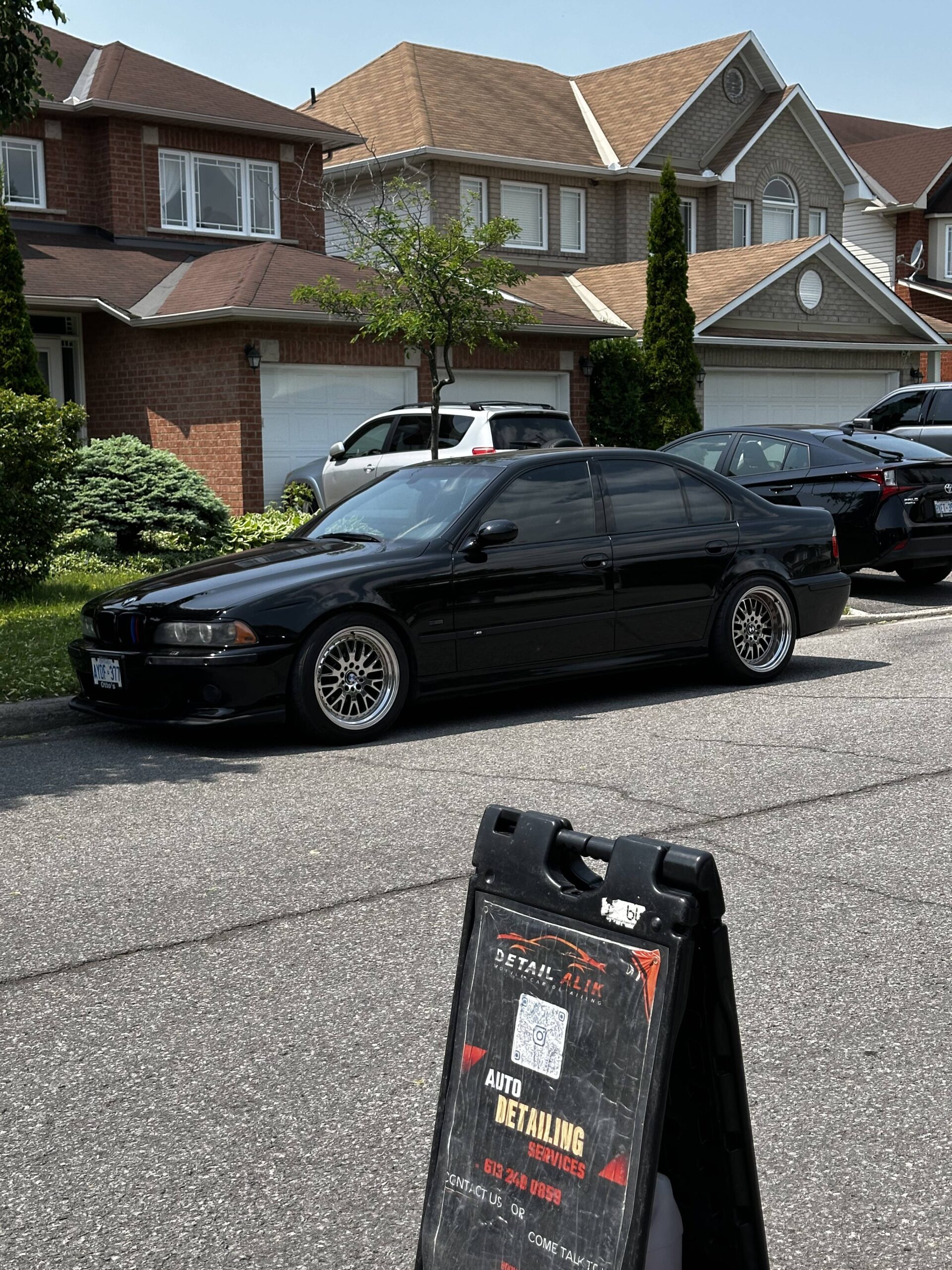 Alik detailing a vehicle